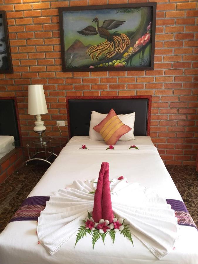 Resort Aonang Krabi town